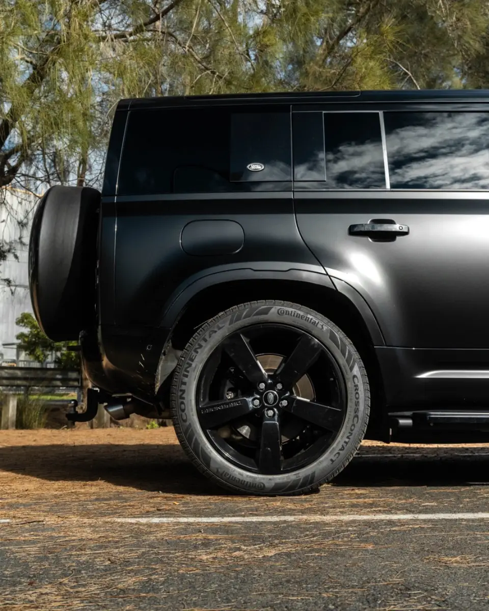 1 DAY DEFENDER MOTOR CULTURE AUSTRALIA IMAGE (10)