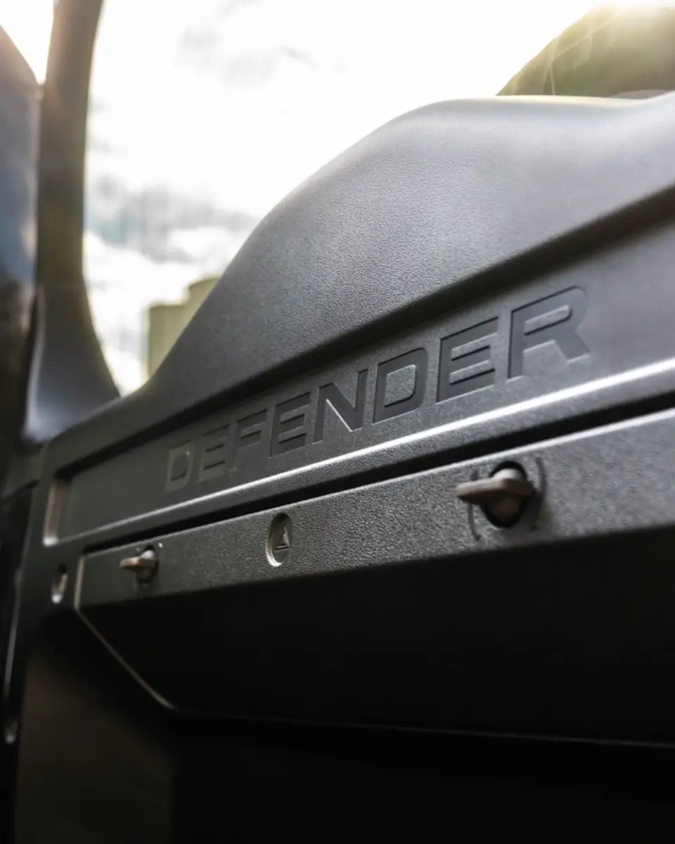 1 DAY DEFENDER MOTOR CULTURE AUSTRALIA IMAGE (6)